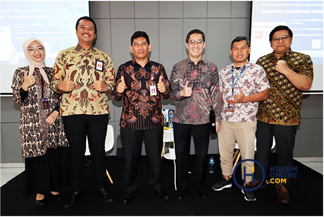 Hukum Online Cover 2.JPG